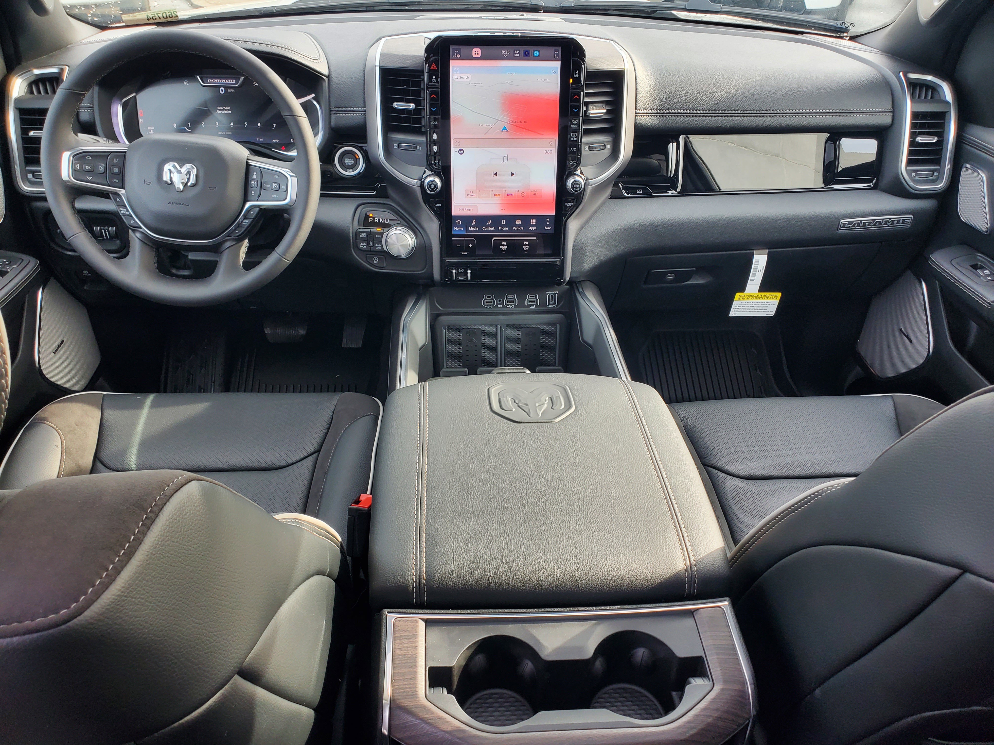 2026 RAM 1500 Laramie - Photo 18