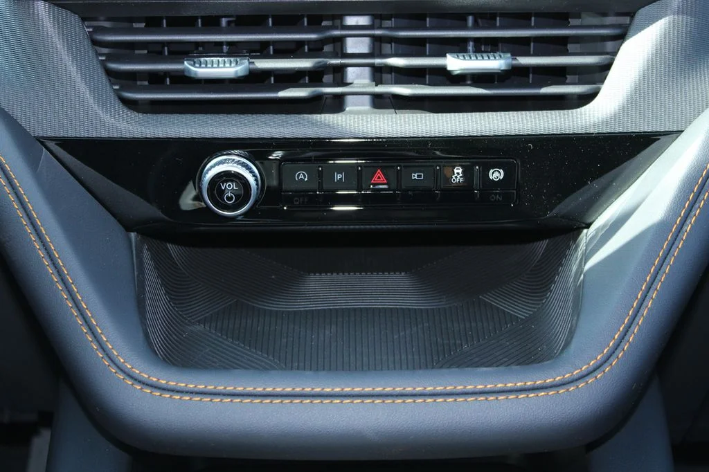 New 2026 Marsh Gray Ford Tremor® image 27