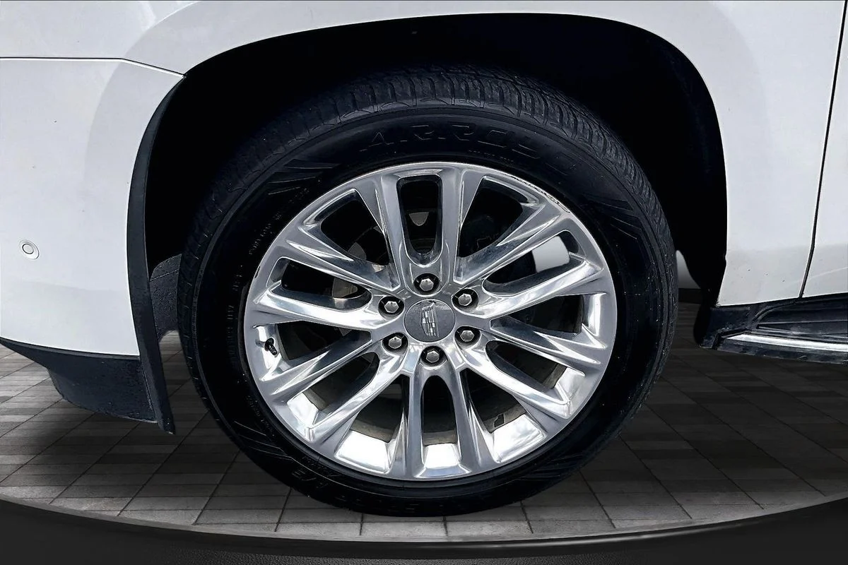 Used 2020 White Cadillac Luxury image 35