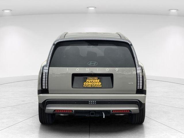 New 2026 Gray Hyundai SE image 29