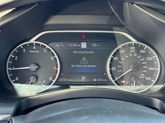Used 2019 Black Nissan Platinum image 68