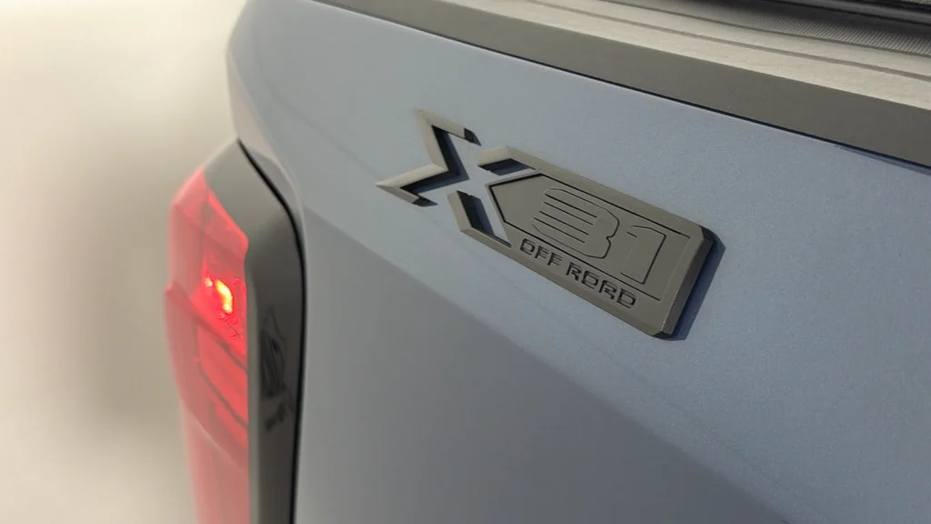 Used 2026 Downpour Metallic GMC Elevation image 41
