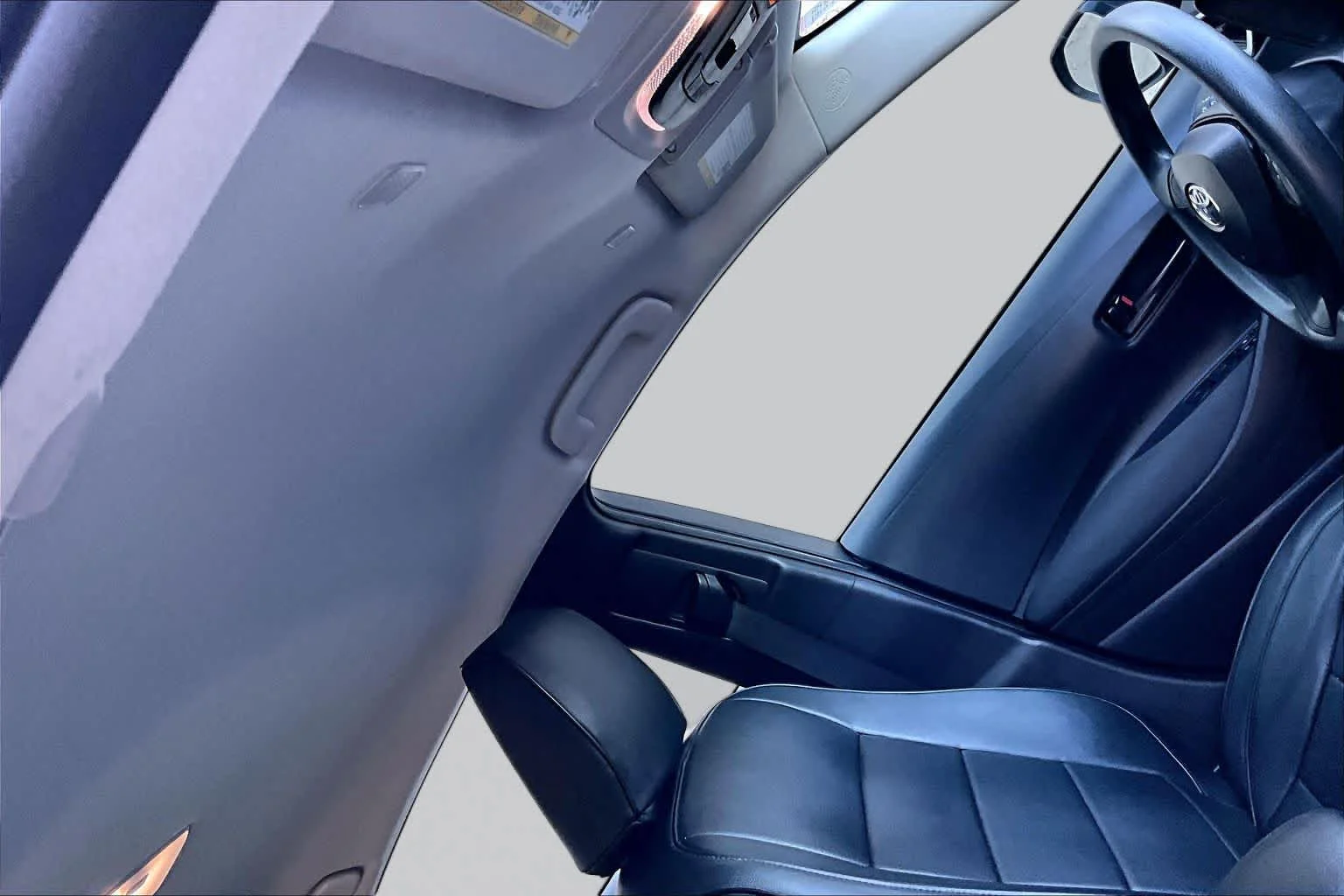 Used 2025 Midnight Black Metallic Toyota LE image 27