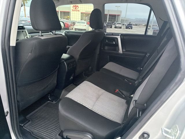 Used 2022 Silver Toyota SR5 image 29