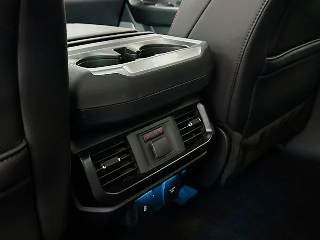 Used 2025 Oxford White Ford Raptor image 27