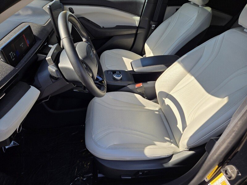 Used 2023 Shadow Black FORD PREMIUM AWD image 10