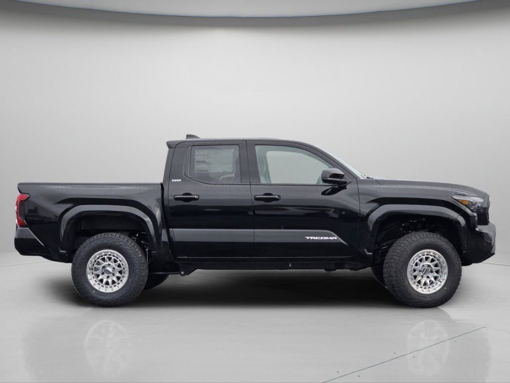 New 2026 Black Toyota SR5 image 27