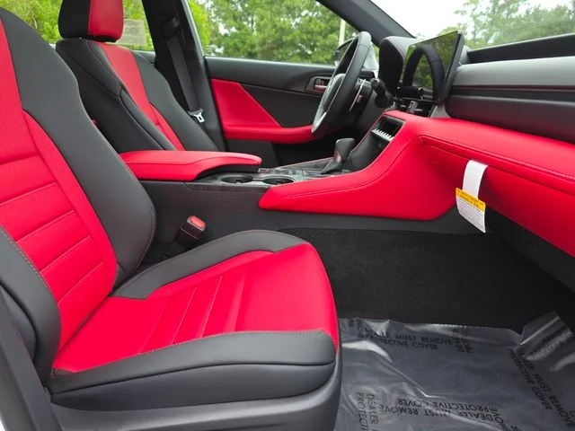 2026 Lexus IS 350 F SPORT - Photo 10