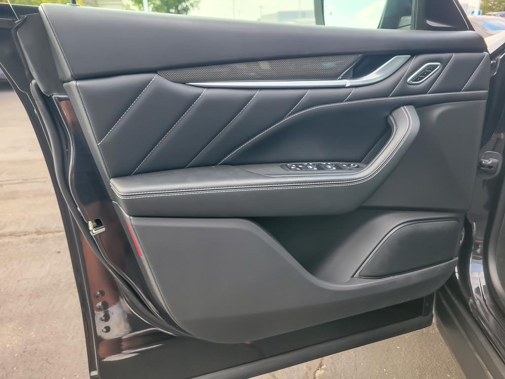 2022 MASERATI LEVANTE - Image 17