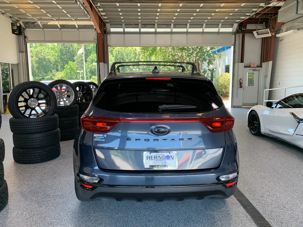 Used 2021  Kia S image 7