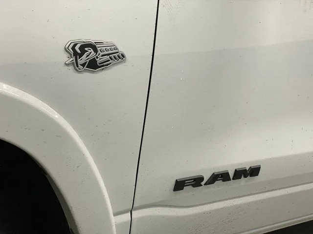 New 2026 Bright White Clear-Coat Exterior Paint RAM Big Horn/Lone Star image 37