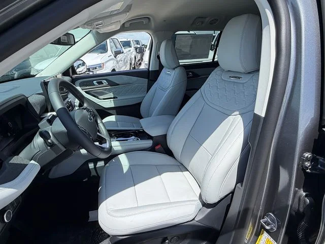 New 2026 Carbonized Gray Metallic Ford Platinum™ image 5