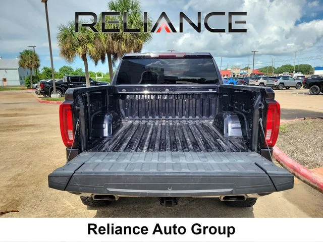 Used 2023 Silver GMC SLT image 14