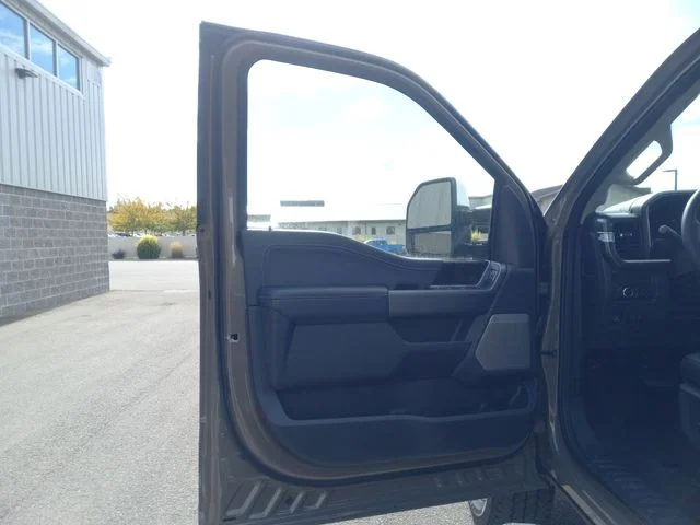 New 2026 Marsh Gray Ford Lariat image 10