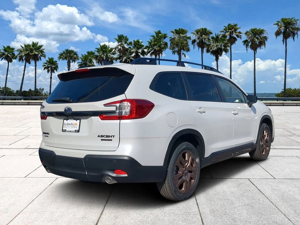 New 2026 CRYSTAL WHITE PEARL Subaru Limited Bronze Edition 7-Passenger image 4