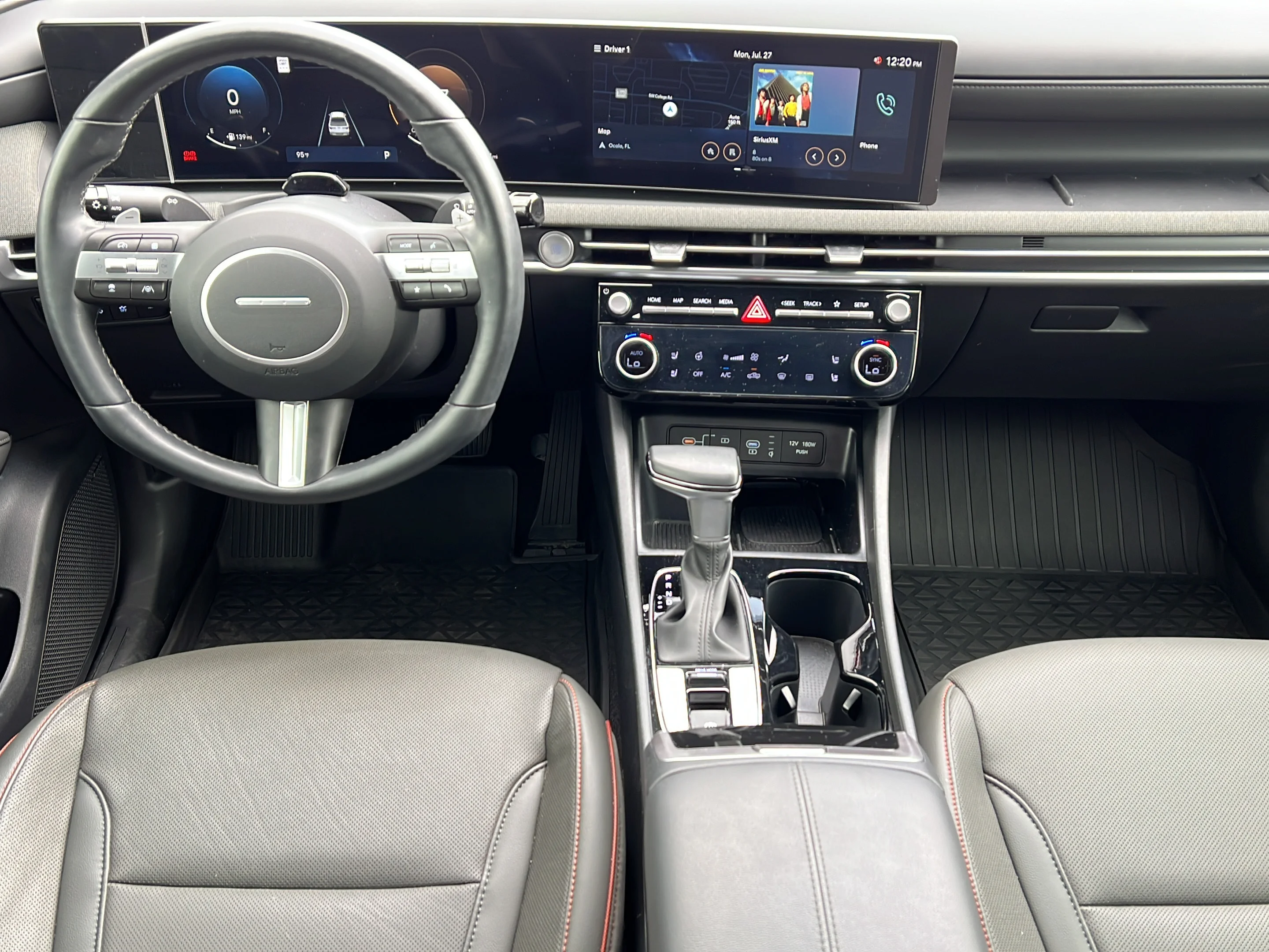 Used 2025 Atlas White Hyundai Limited image 11