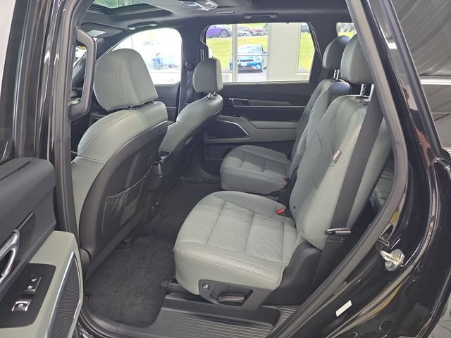 Used 2023 Black Kia SX-Prestige X-Line image 10