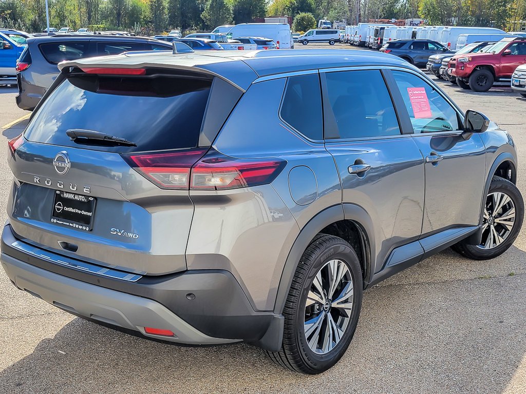 Used 2023 Gun Metallic Nissan SV image 7