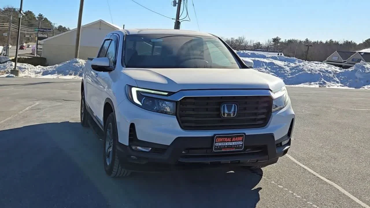 Used 2023 Platinum White Pearl Honda RTL-E image 4