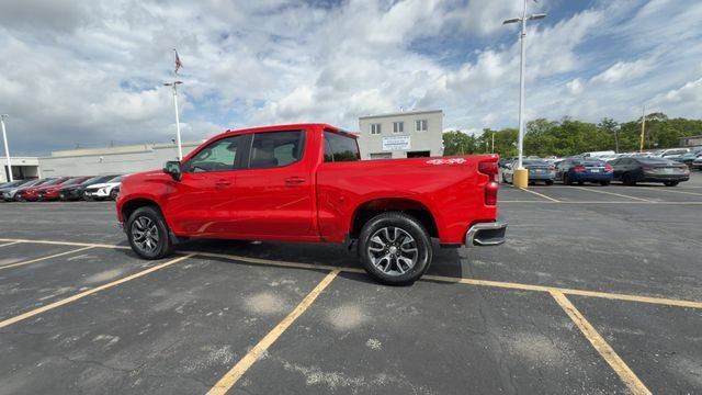 Used 2023 Red Hot Chevrolet LT (2FL) image 9