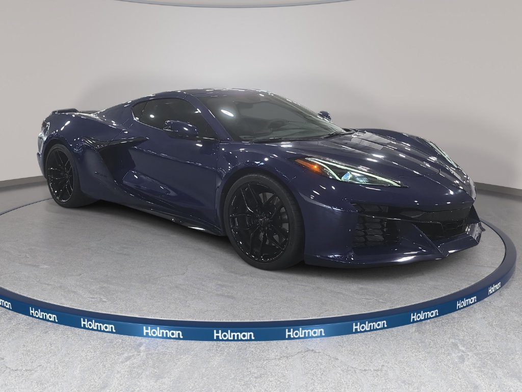 Used 2025 Hysteria Purple Metallic Chevrolet Z06 image 4