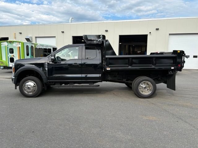 2026 Ford F-550SD — photo 4