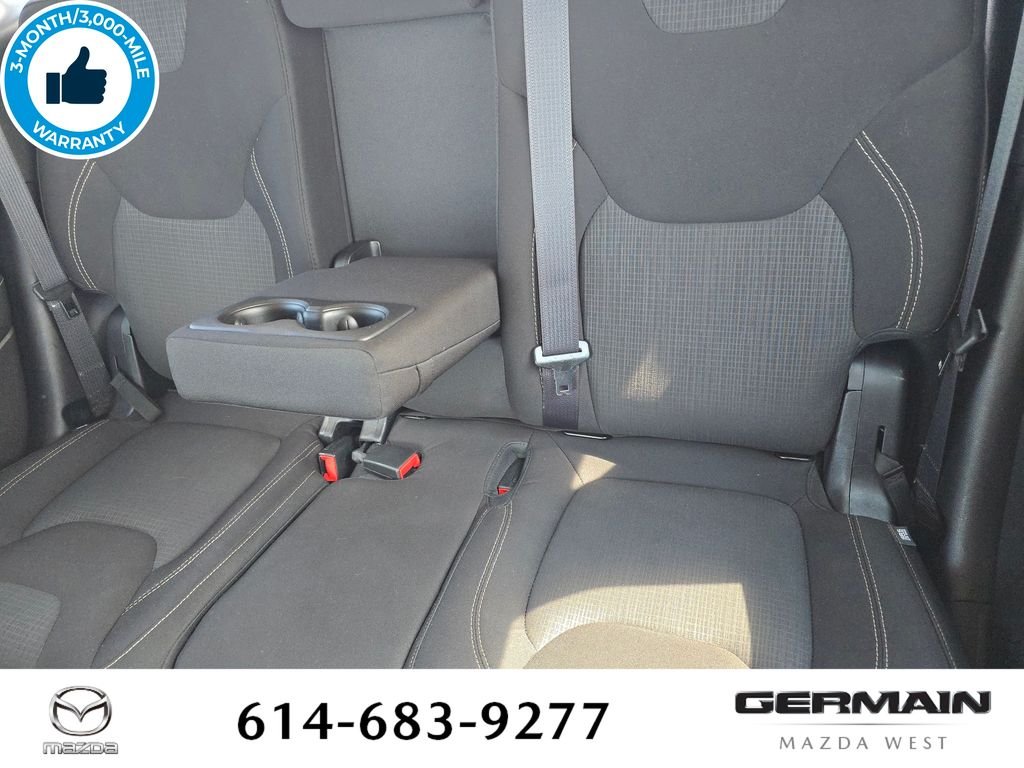 Used 2016 White Jeep Latitude image 20