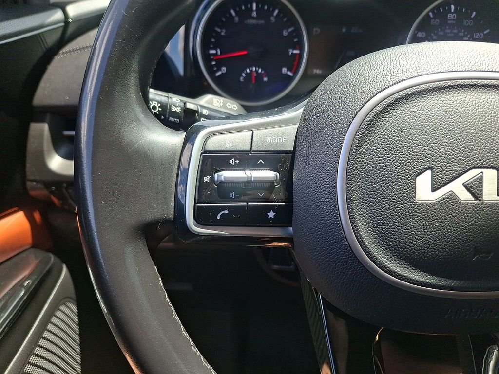 Certified Used 2022 Black Kia SX image 22