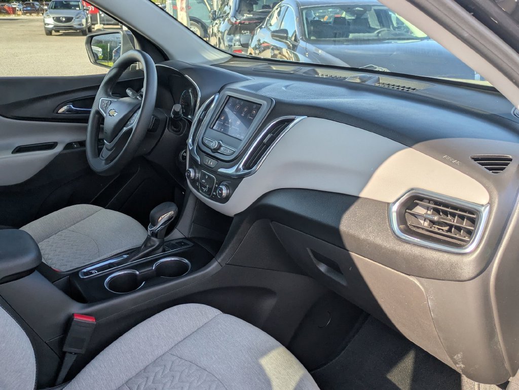 Used 2023 Gray Chevrolet LT image 31