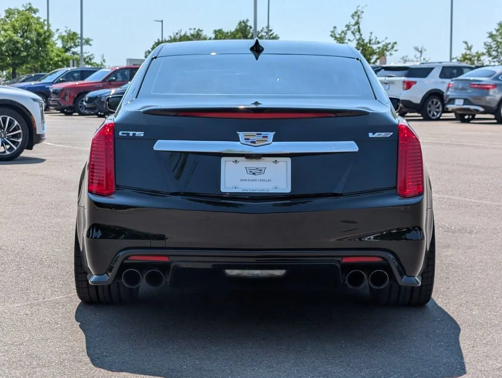 Used 2018 BLACK RAVEN Cadillac 4dr Sdn image 4