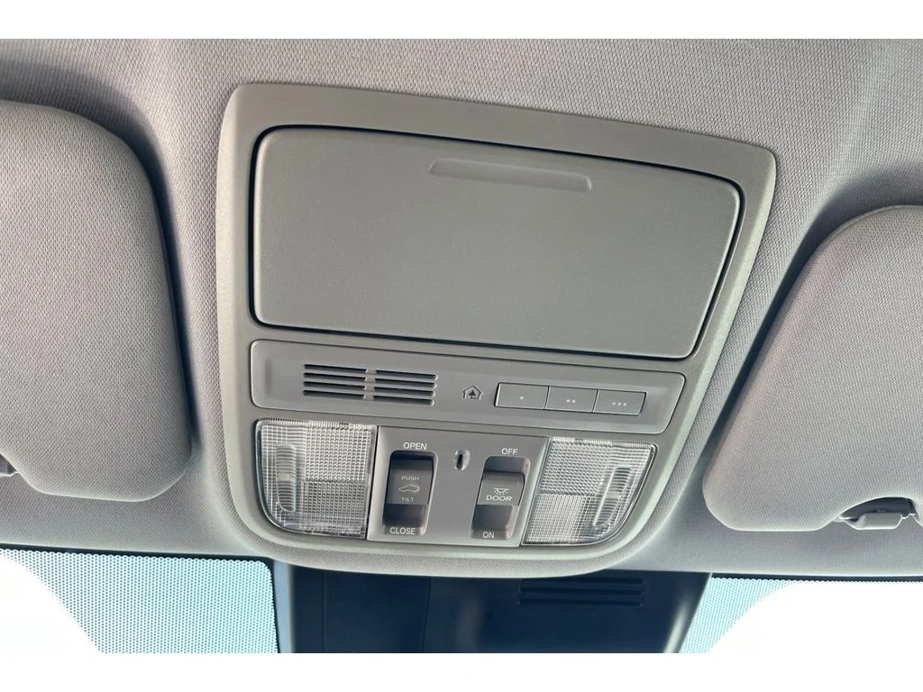 Used 2021 Sonic Gray Pearl Honda Touring image 24