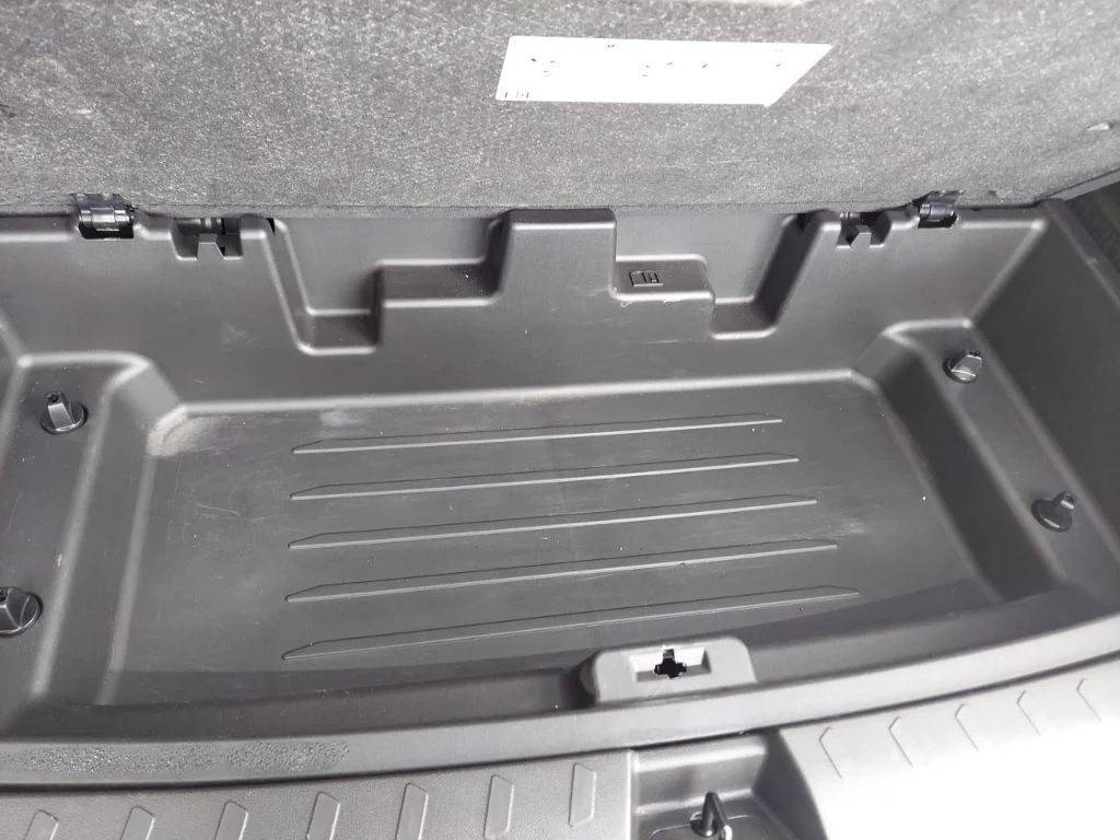 Used 2023 White Chevrolet LT Leather image 46