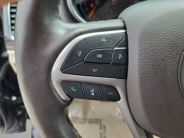 Used 2020 Black Jeep Overland image 28