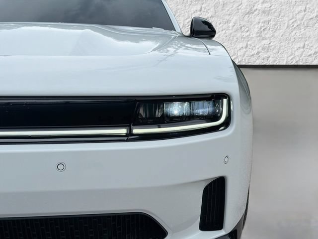 Used 2024 White Knuckle Dodge Scat Pack image 9