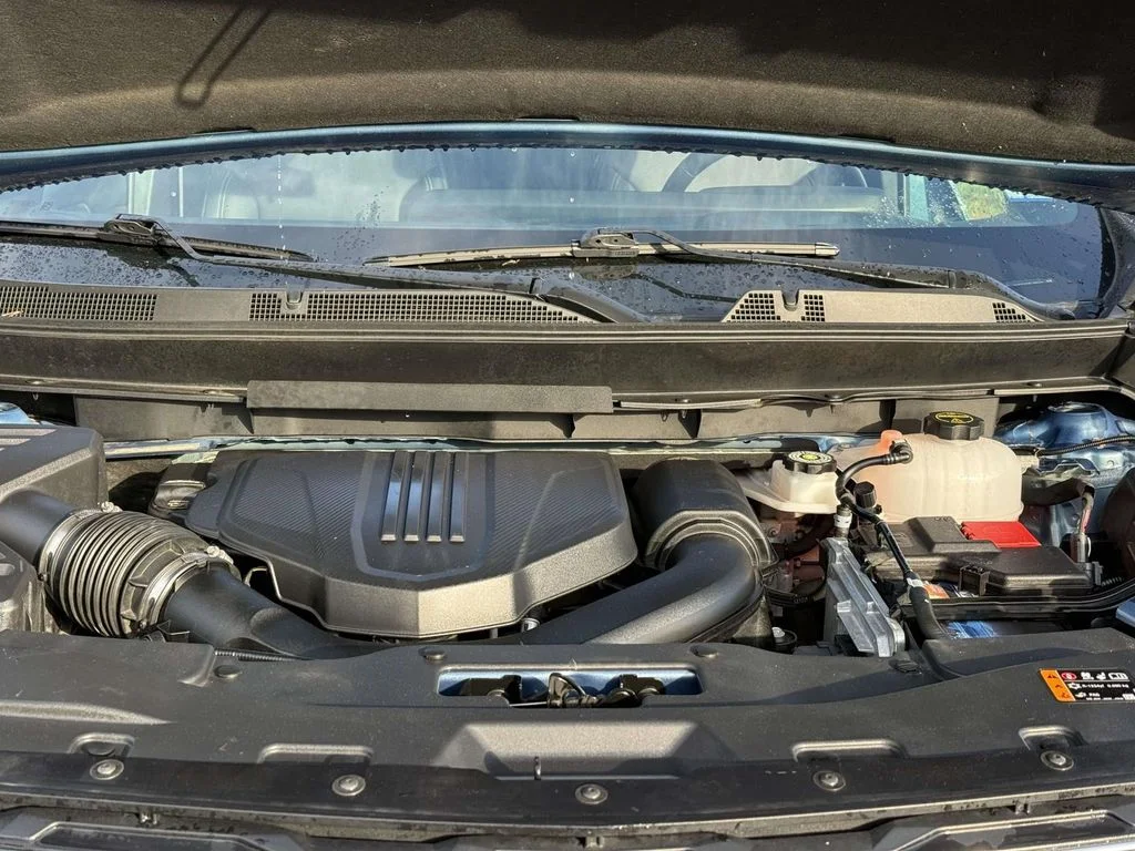 Used 2025 Blue Chevrolet LT image 12