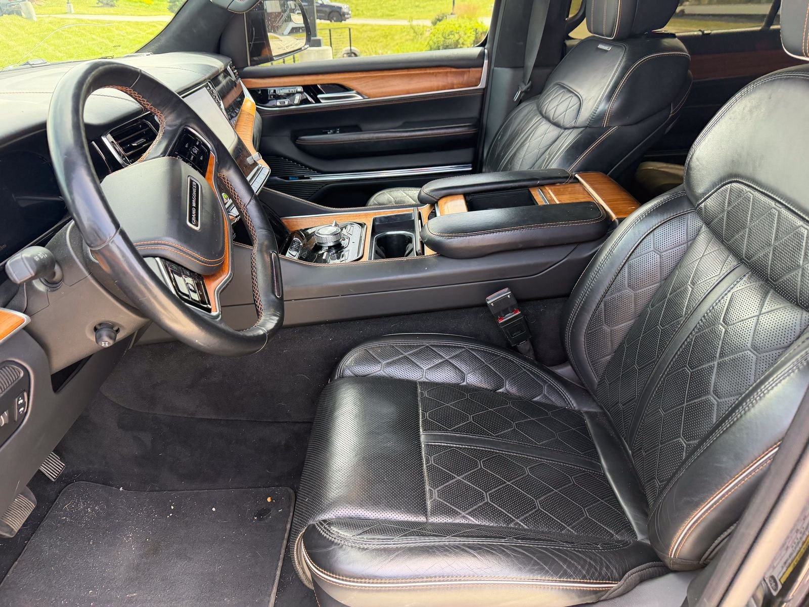 Used 2022 Black Jeep Series III image 5