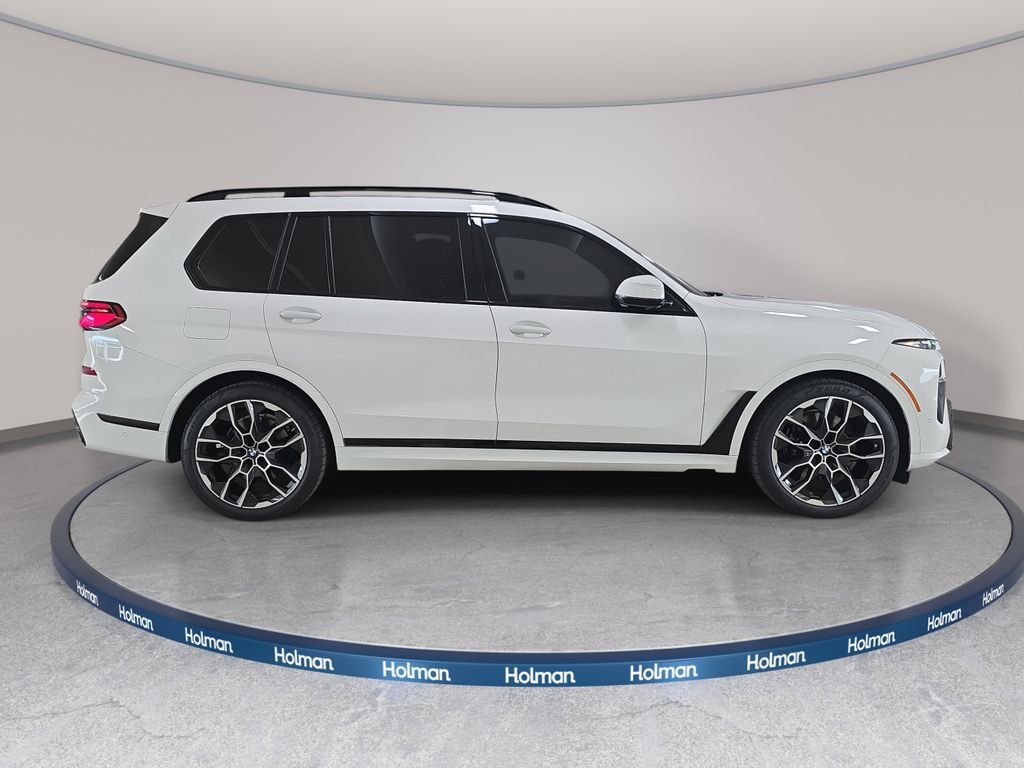 Certified Used 2026 Alpine White BMW xDrive40i image 6