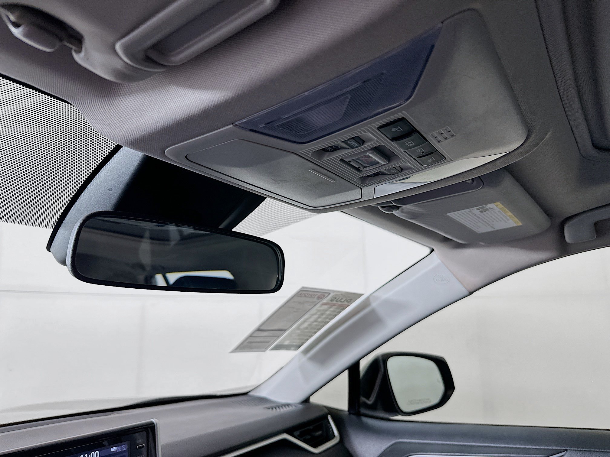 Used 2019 Magnetic Gray Metallic Toyota XLE image 18