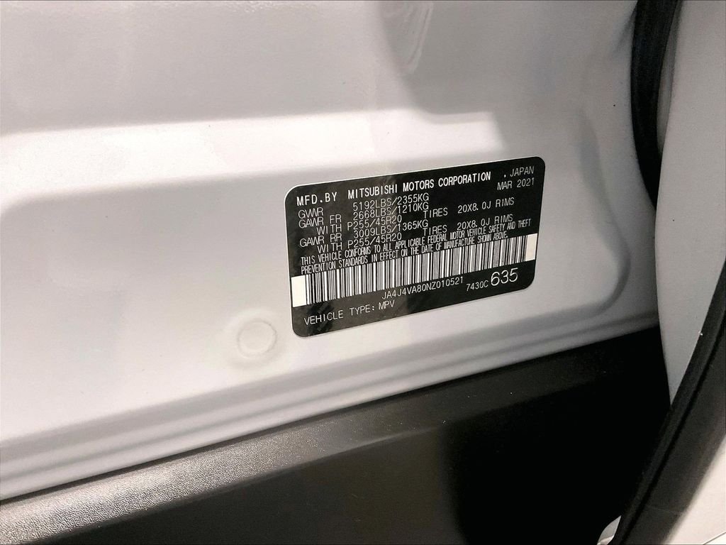 Used 2022 White Mitsubishi SEL image 35