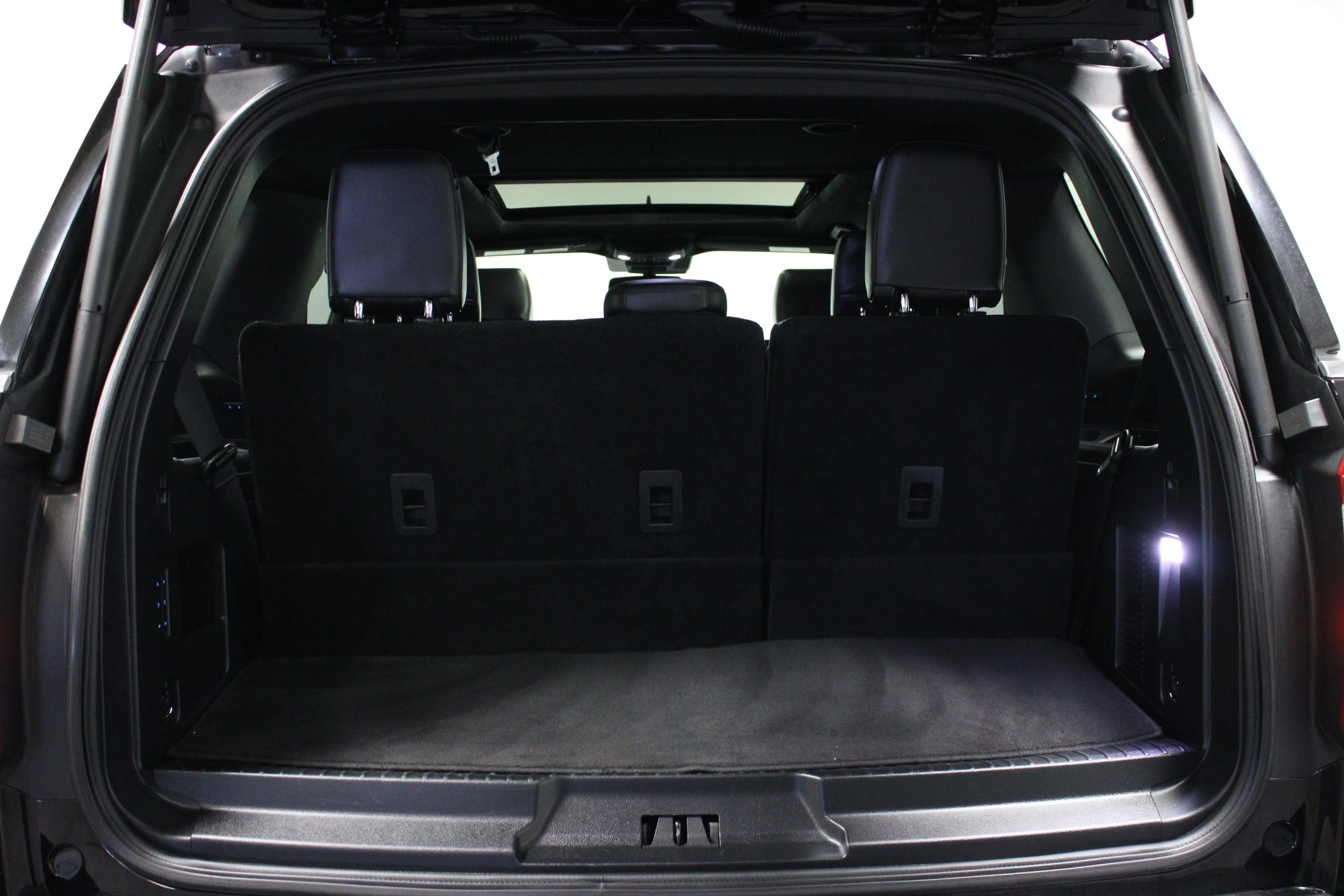 Used 2020 Black Ford XLT image 15