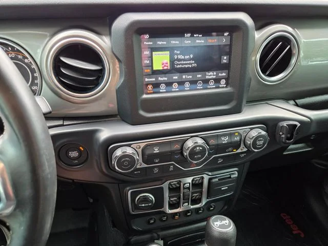 Certified Used 2019 Silver Jeep Unlimited Sahara image 22