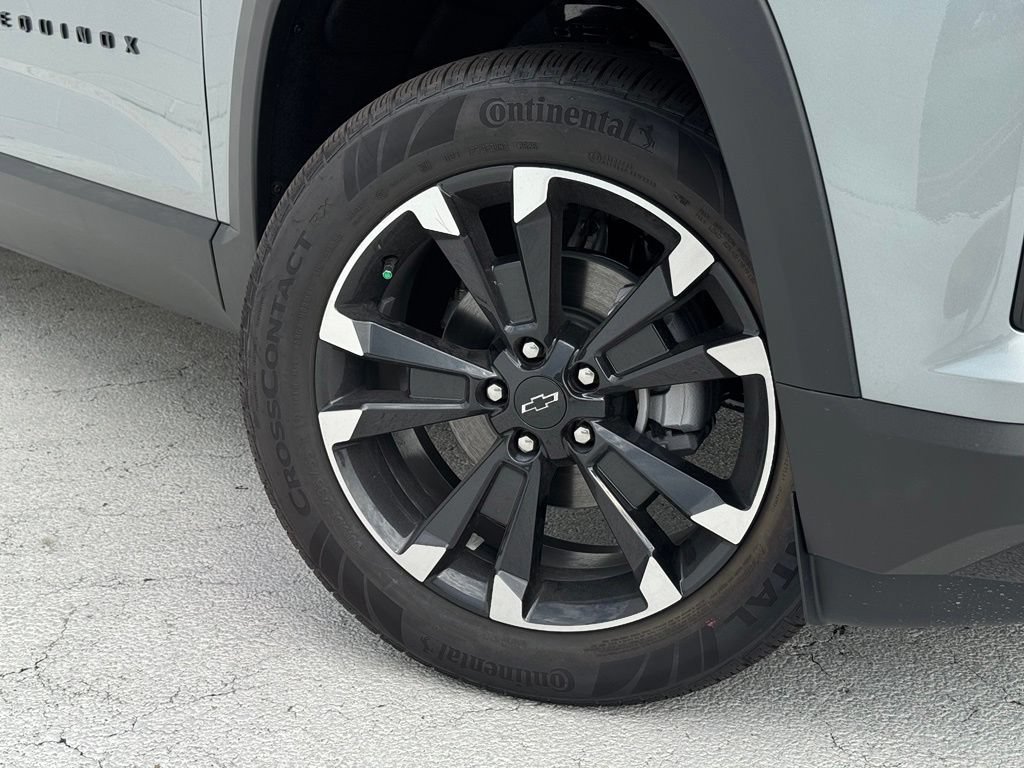 2027 Chevrolet Equinox RS - Photo 6