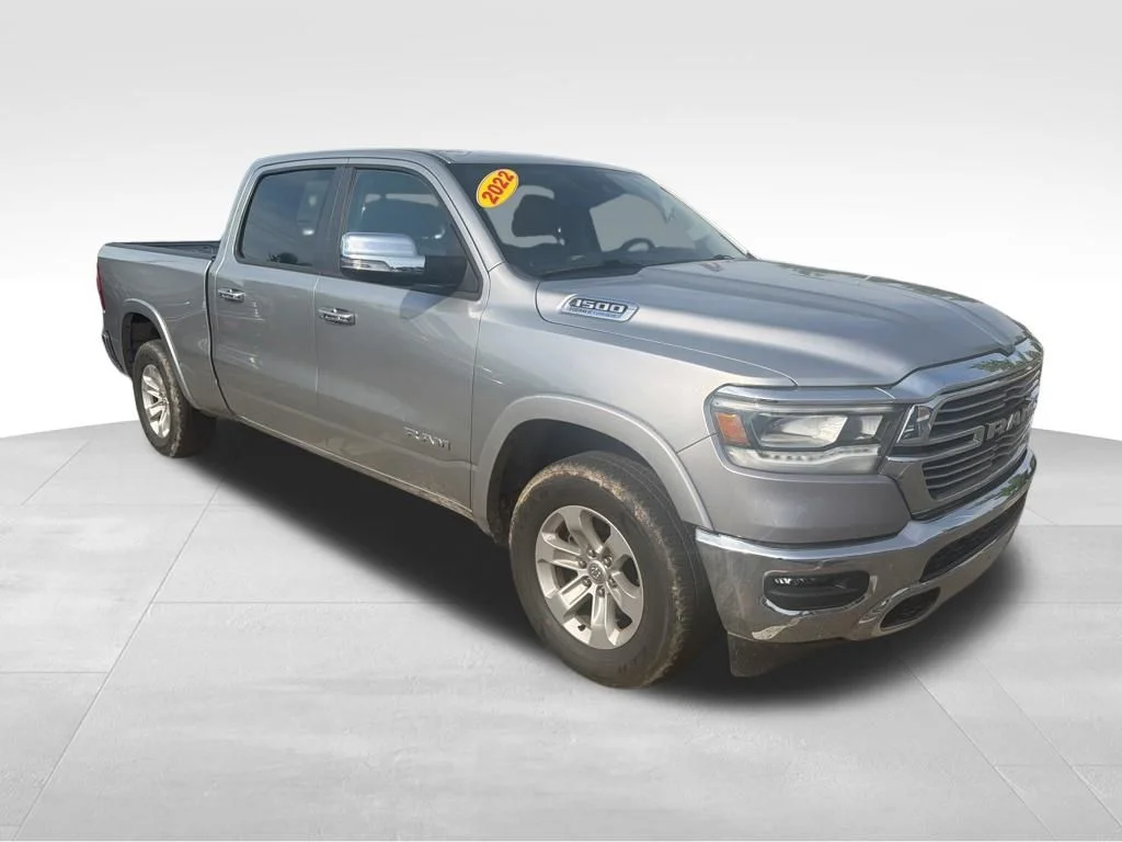 Used 2022 Silver Ram Laramie image 3
