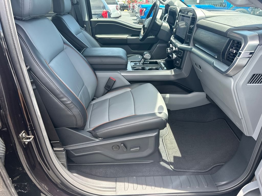 New 2025 Black Ford Lariat image 13