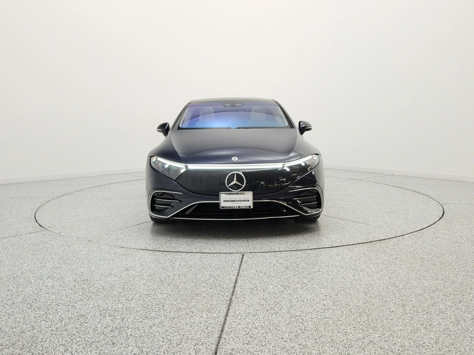 Used 2023 Nautical Blue Metallic Mercedes-Benz EQS 580 4MATIC® Sedan image 2