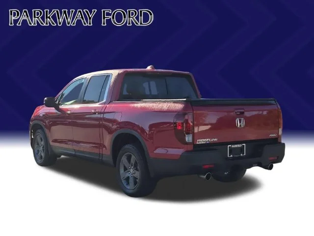 Used 2023 Red Honda RTL image 3