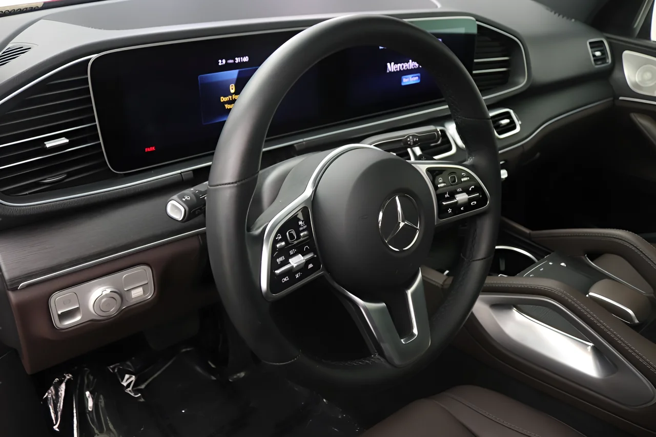 Certified Used 2023 Red Mercedes-Benz 450 4MATIC® AMG® Line Pkg image 14