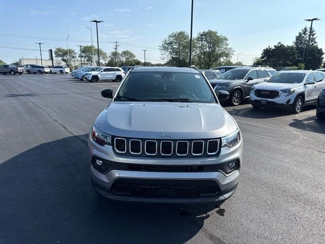 Certified Used 2023 Silver Jeep Latitude Lux image 7