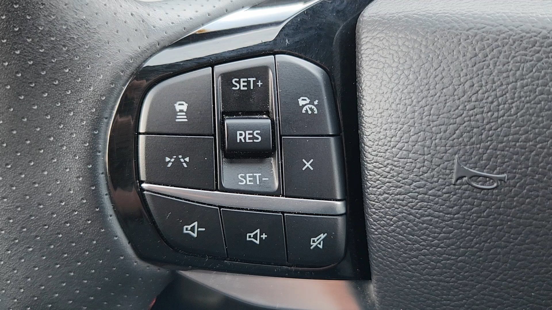 Used 2025 Black Metallic Ford ST-Line image 11