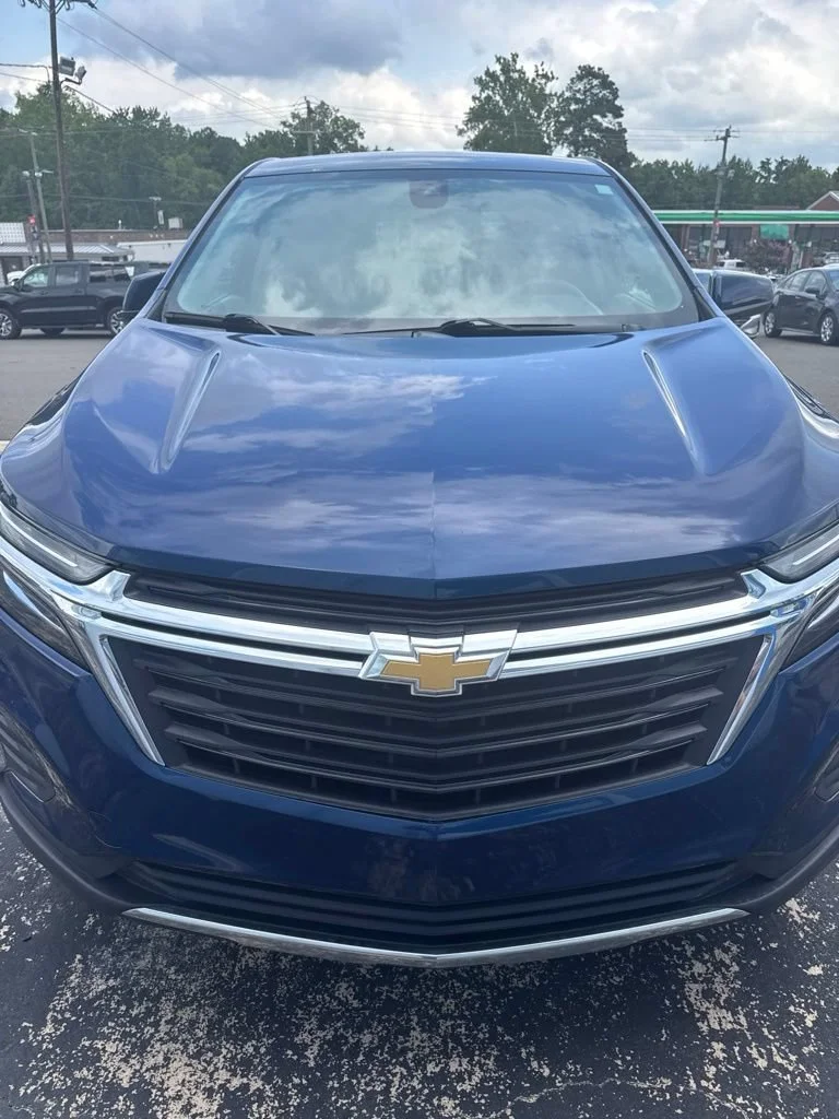 Used 2022 Blue Glow Metallic Chevrolet LT image 3